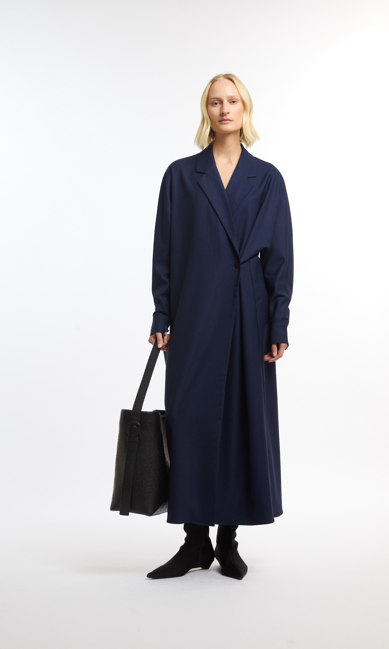 AMANDA DRESS