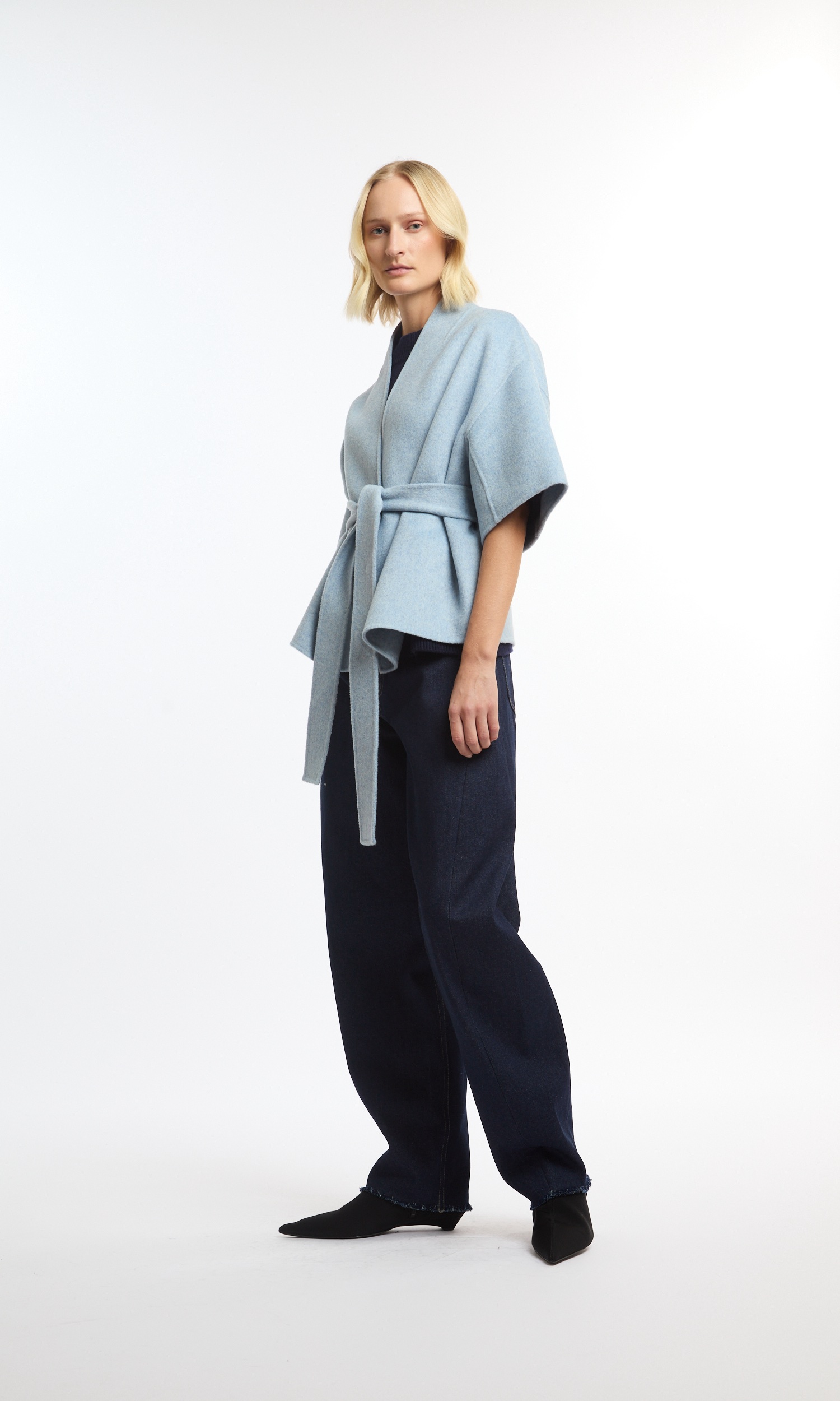 GRETA WOOL CAPE - Image 8