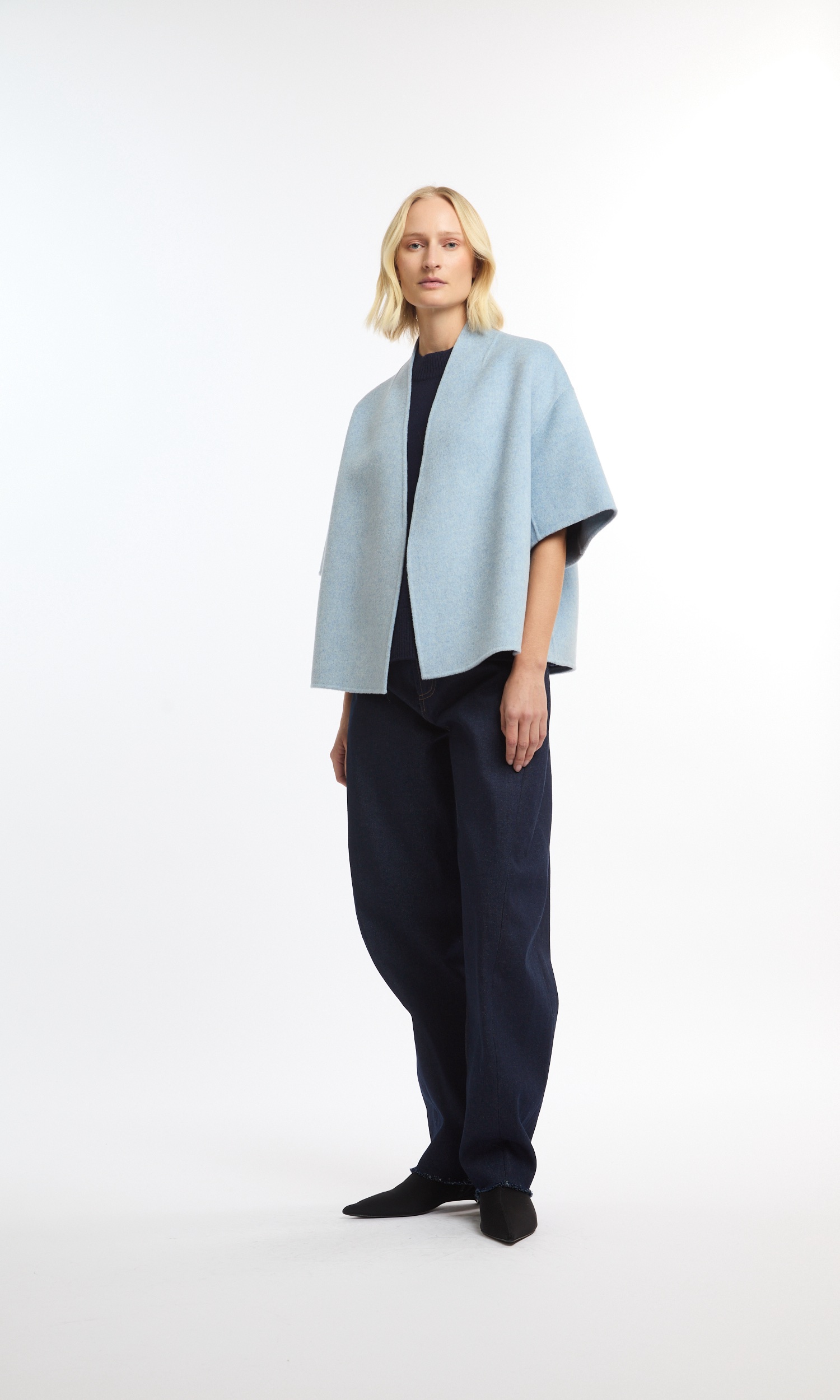 GRETA WOOL CAPE - Image 6