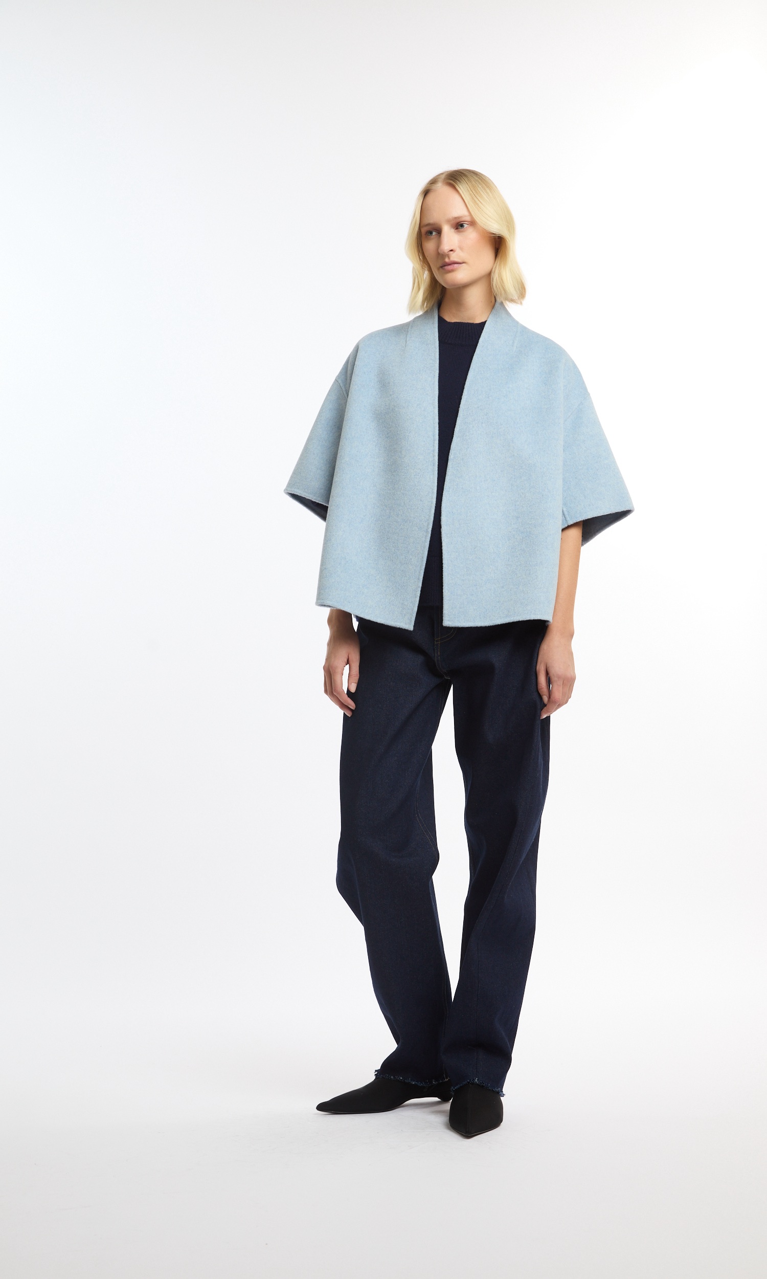 GRETA WOOL CAPE - Image 5
