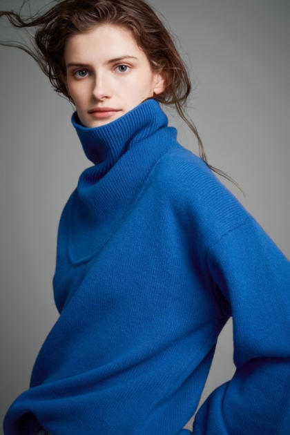 JONA SWEATER
